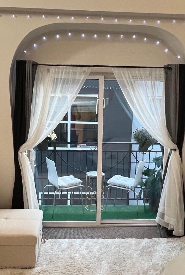 Cozy Downtown Condo Retreat With Space Needle View シアトル エクステリア 写真
